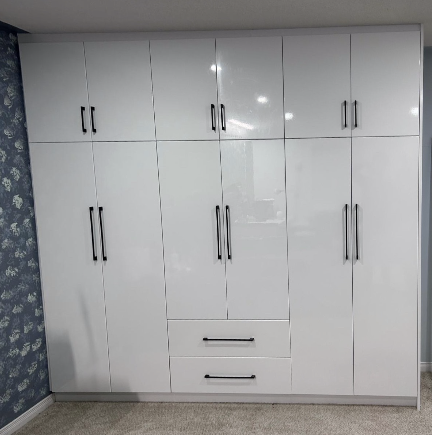 Custom built-in storage closet