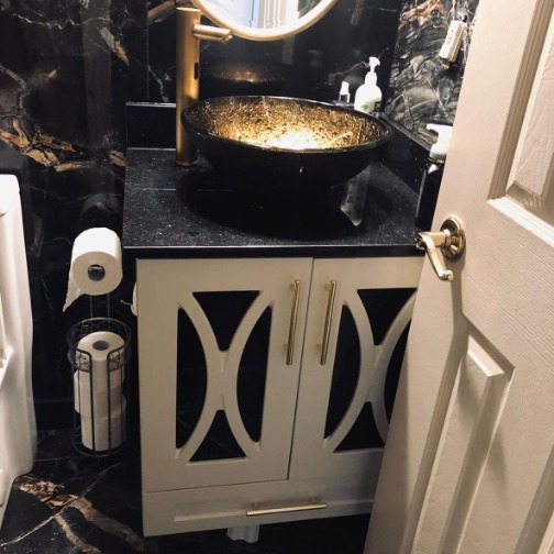 Modern bathroom vanity cabinet